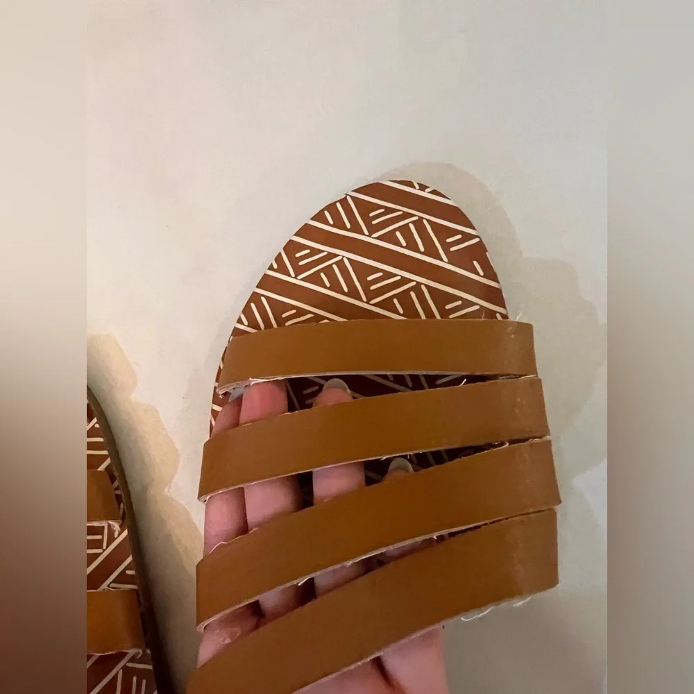 Lucky Brand Anika Strappy Leather Sandal- Size 10
